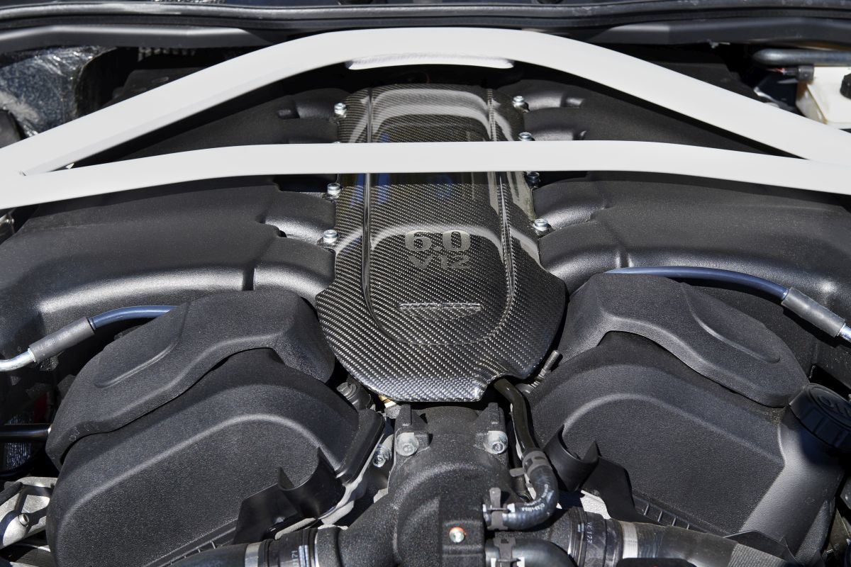 Aston Martin Vanquish Zagato Volante — 7
