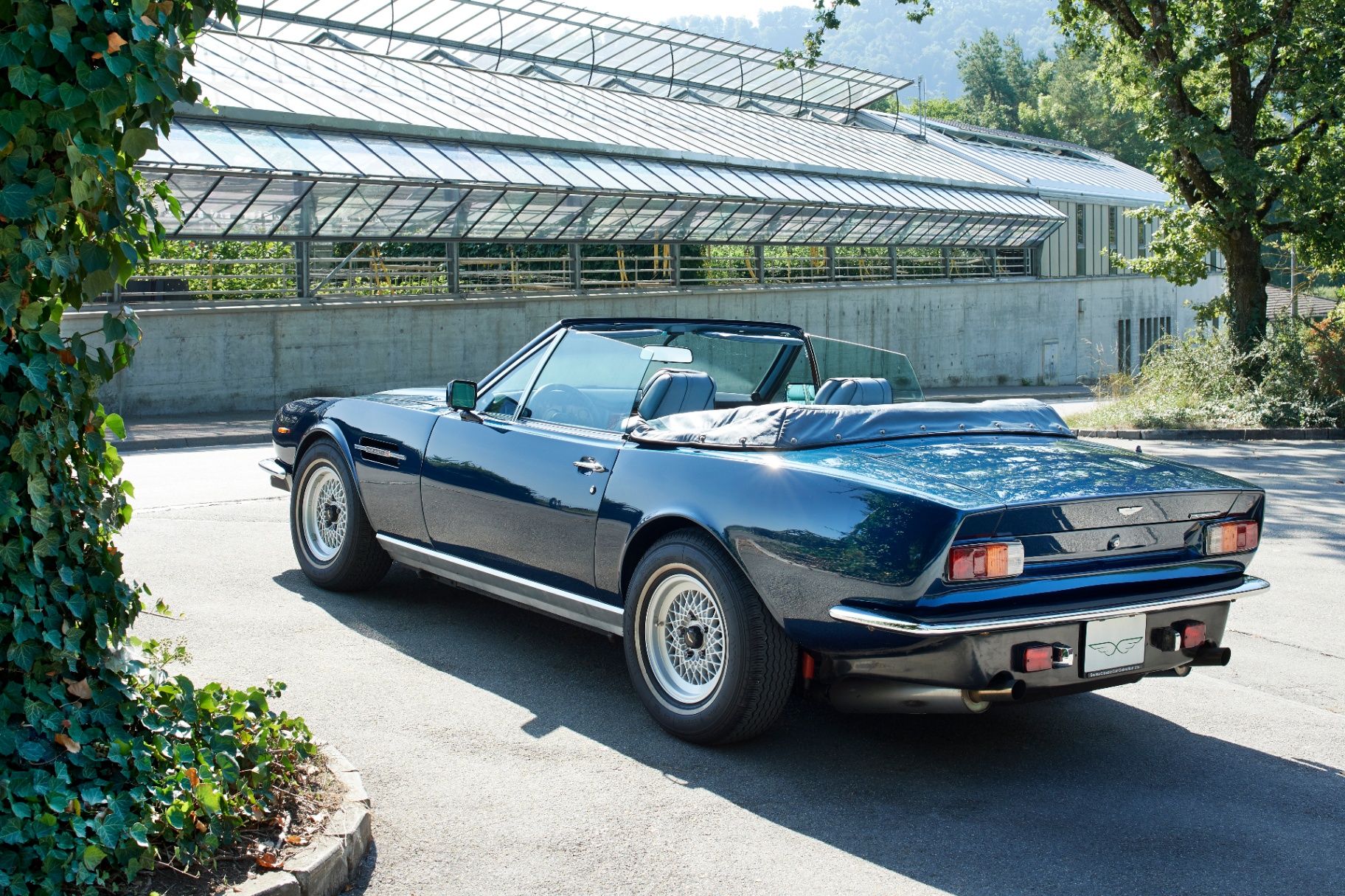 Aston Martin V8 Volante — 2