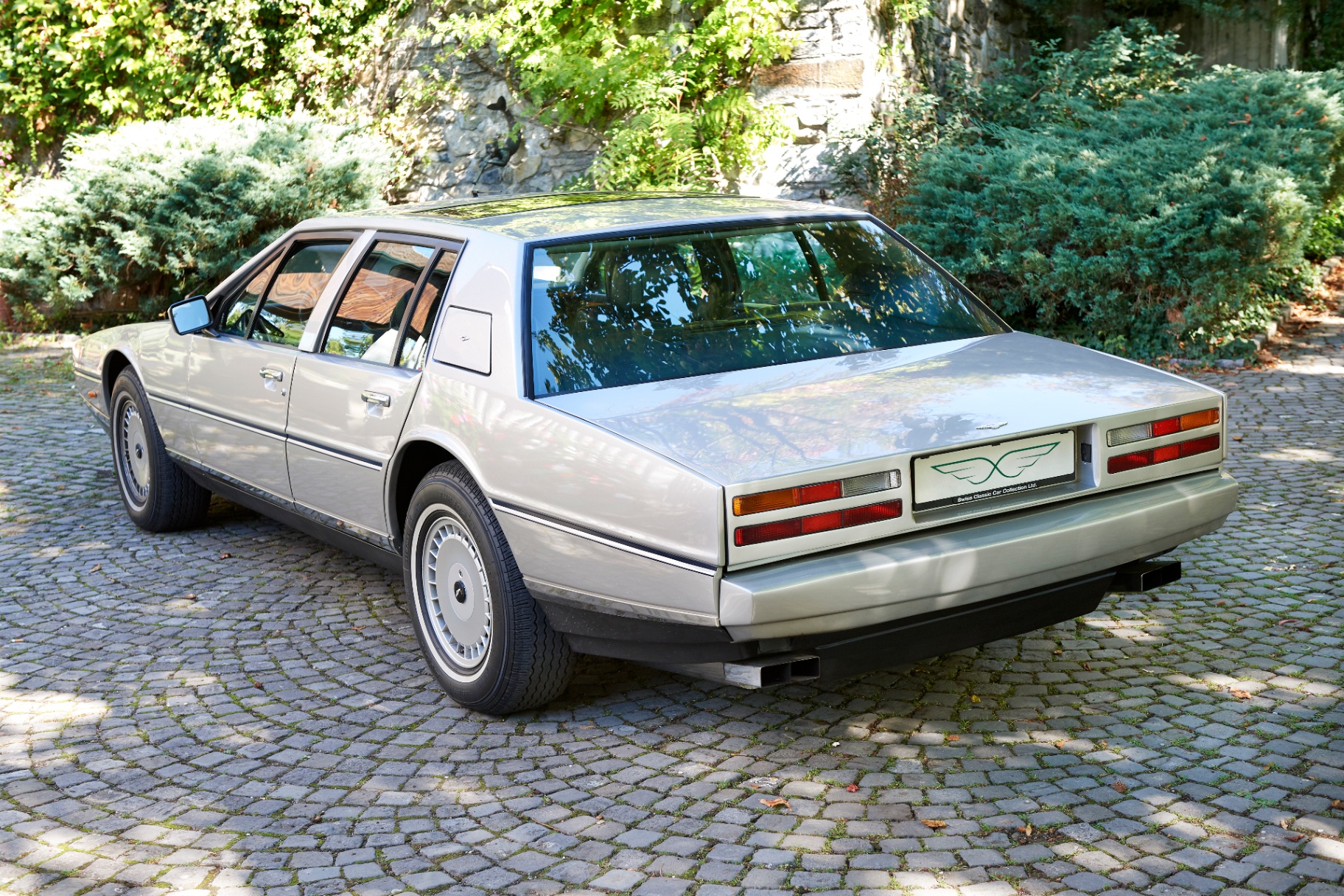 Lagonda Saloon Series 2 — 2