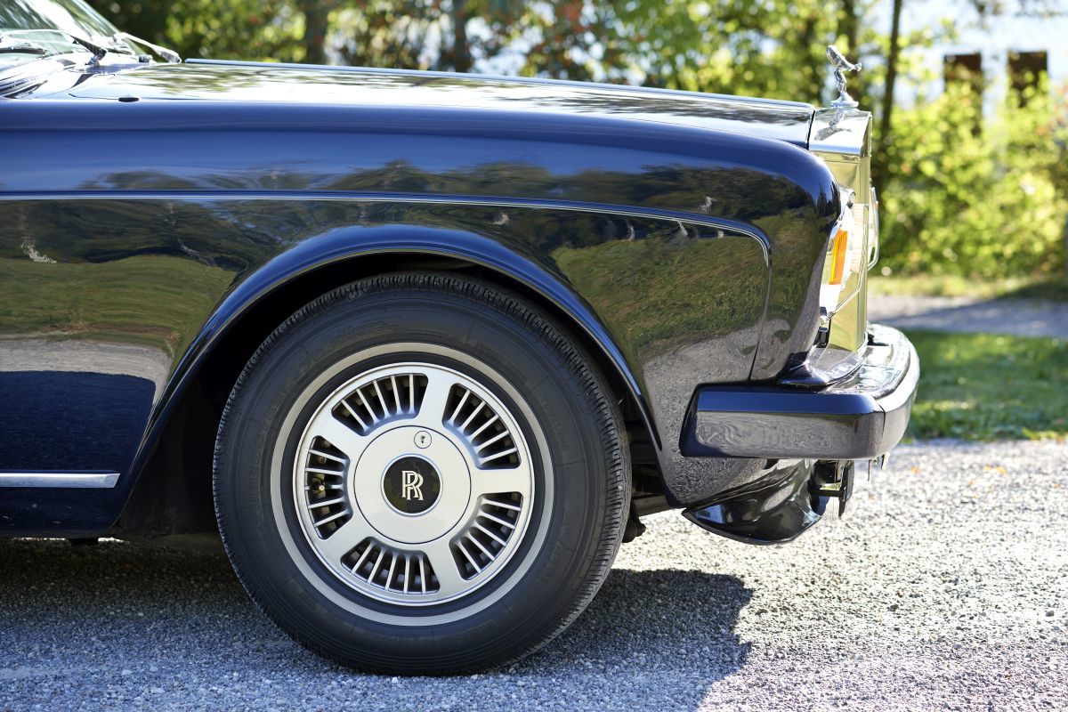 Rolls Royce Corniche Convertible — 4