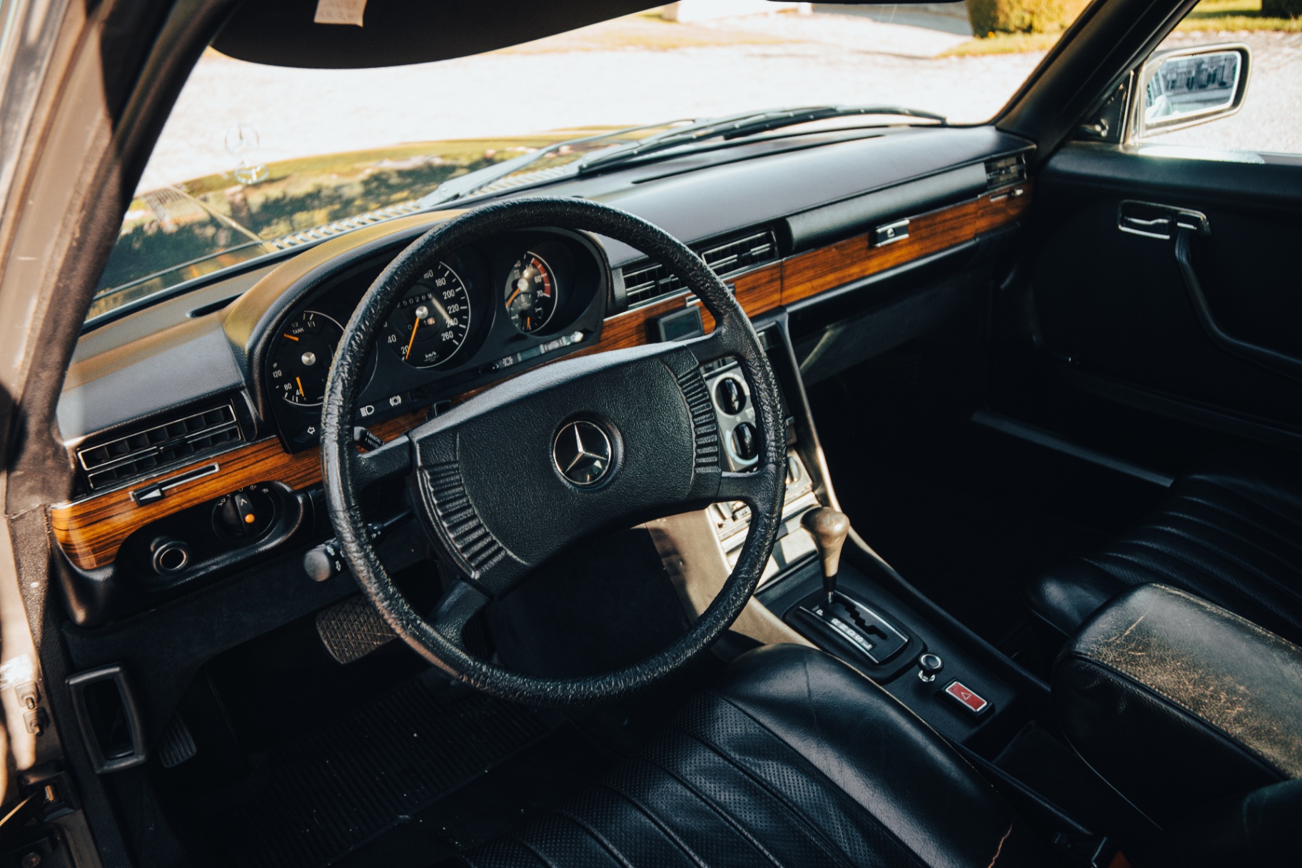 Mercedes-Benz 450 SEL 6.9 — 4